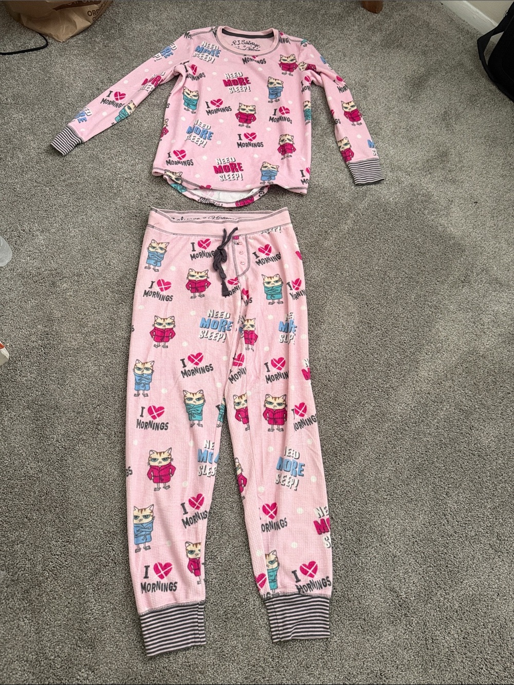 Pink Cat Print Pajama Set - Cozy Sleepwear